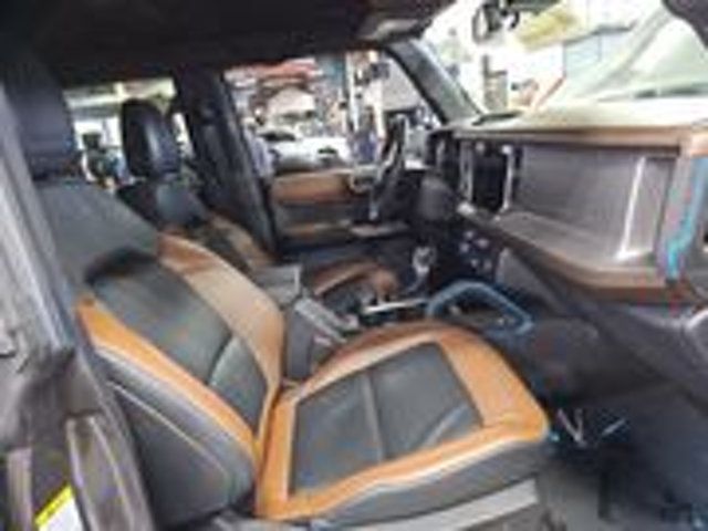 2023 Ford Bronco OuterbanksSeries/LuxPkg/AdaptiveCruiseControl/HighPkg/NAV - 22620785 - 6