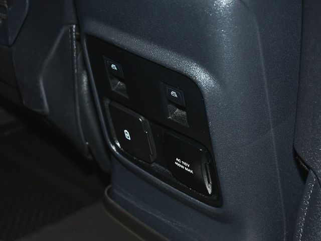 2023 Ford Bronco Raptor - 23056218 - 52