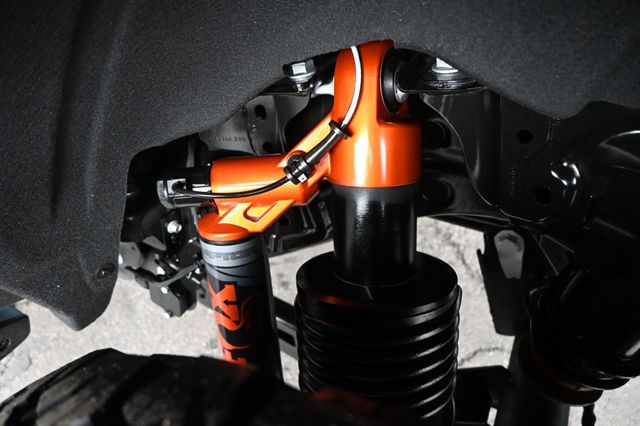 2023 Ford Bronco Raptor 374A Package with Carbon and Leather Like New - 22984068 - 10