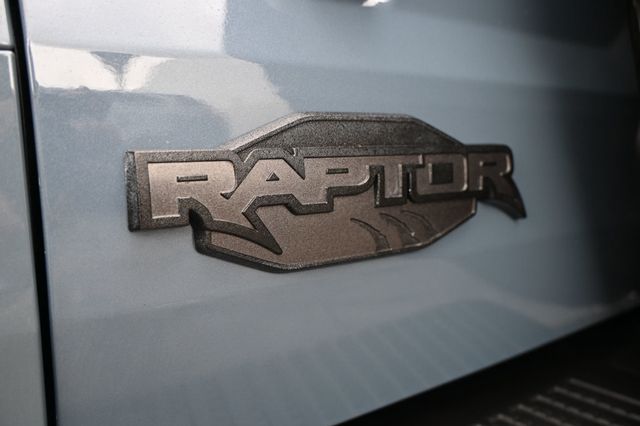 2023 Ford Bronco Raptor 374A Package with Carbon and Leather Like New - 22984068 - 11