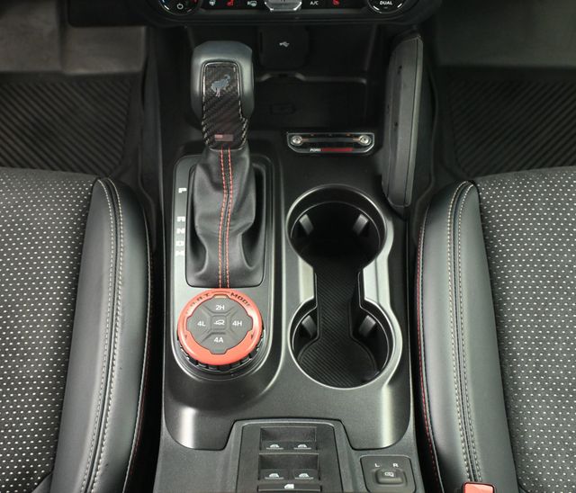 2023 Ford Bronco Raptor 374A Package with Carbon and Leather Like New - 22984068 - 19