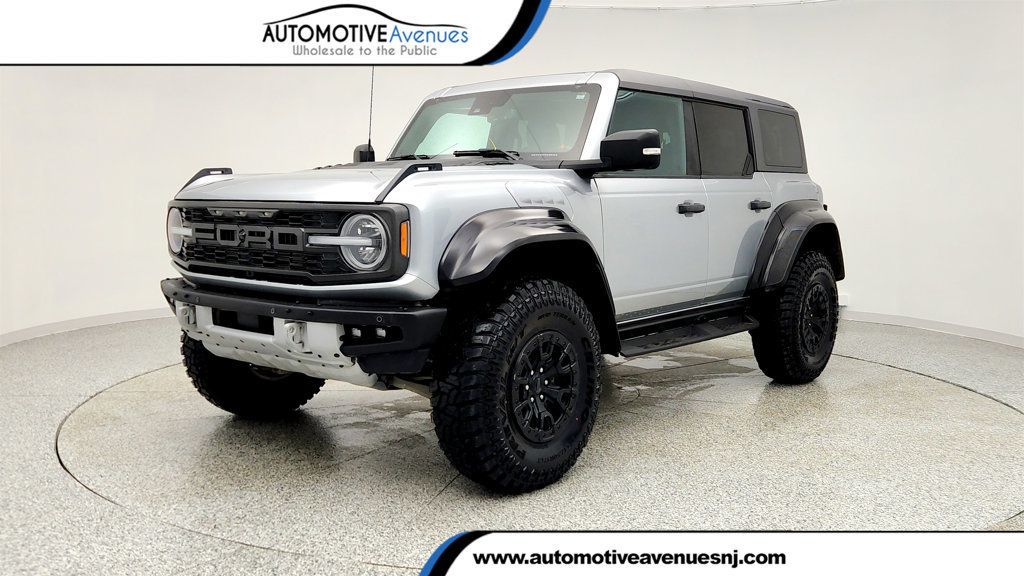 2023 Ford Bronco Raptor 4 Door Advanced 4x4 with Upgraded 17'' Wheels (418 hp) - 22974291 | Video 1