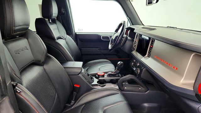 2023 Ford Bronco Raptor 4 Door Advanced 4x4 with Upgraded Graphic & 17'' Wheels - 22976127 - 23