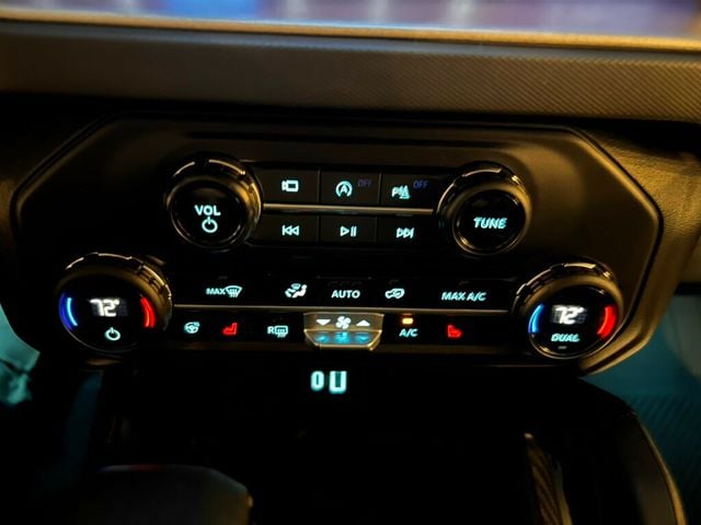 2023 Ford Bronco Raptor/LuxPkg/AdapCruise/HtdSteerWheel/CarbonFiberPkg/GraphicPkg - 22993391 - 20