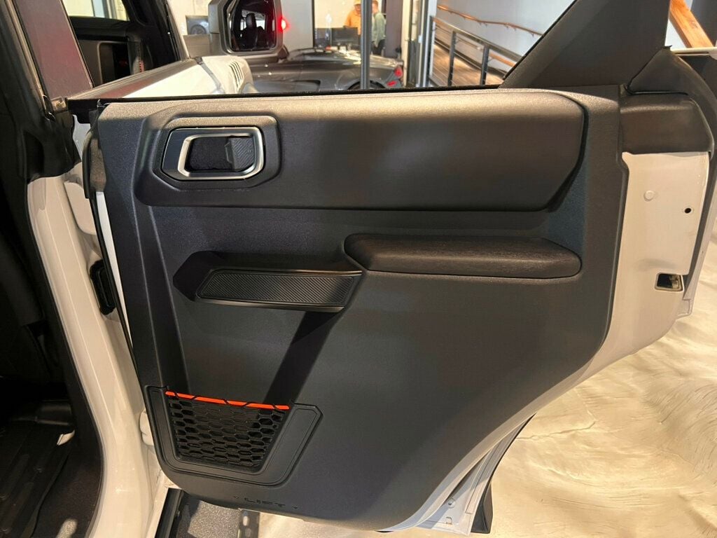 2023 Ford Bronco Raptor/LuxPkg/AdapCruise/HtdSteerWheel/CarbonFiberPkg/GraphicPkg - 22993391 - 26