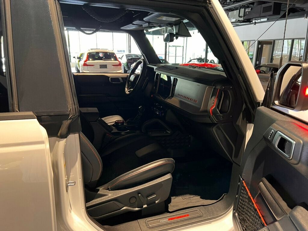 2023 Ford Bronco Raptor/LuxPkg/AdapCruise/HtdSteerWheel/CarbonFiberPkg/GraphicPkg - 22993391 - 30