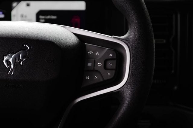 2023 Ford Bronco SasquatchPkg/V6/HardTop/PushButtonStart/BackupCam/AppleCarplay - 23081153 - 28