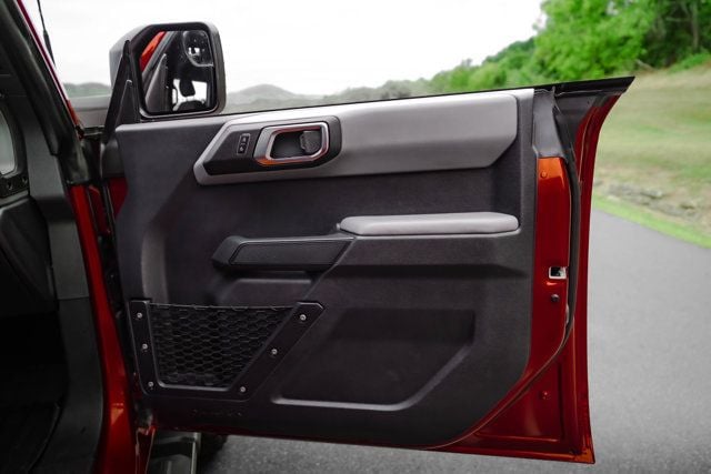 2023 Ford Bronco SasquatchPkg/V6/HardTop/PushButtonStart/BackupCam/AppleCarplay - 23081153 - 36