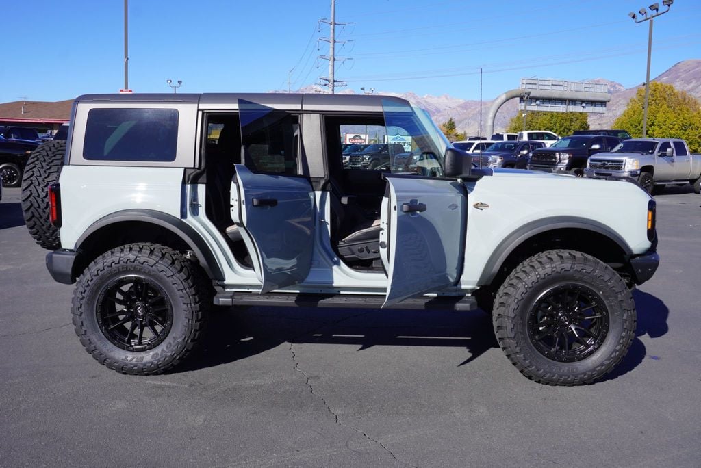 2023 Ford Bronco WILDTRAK - 22934702 - 24