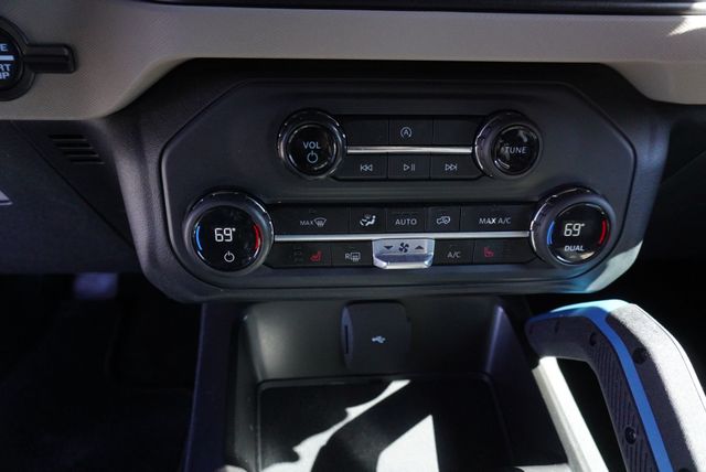 2023 Ford Bronco WILDTRAK - 22997127 - 38