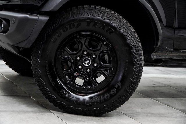 2023 Ford Bronco Wildtrak photo 3