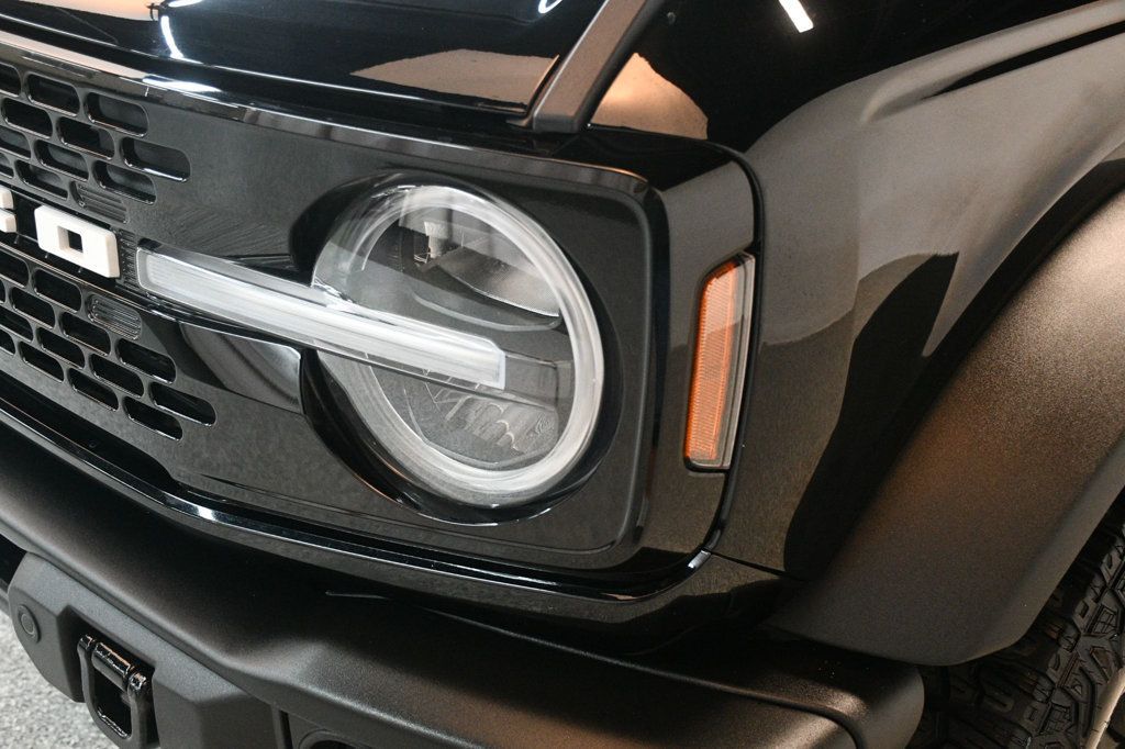 Ford Bronco photo 11