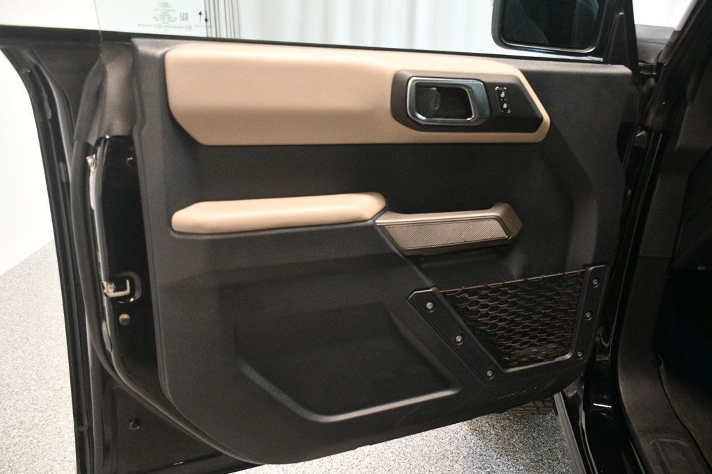 Ford Bronco photo 22