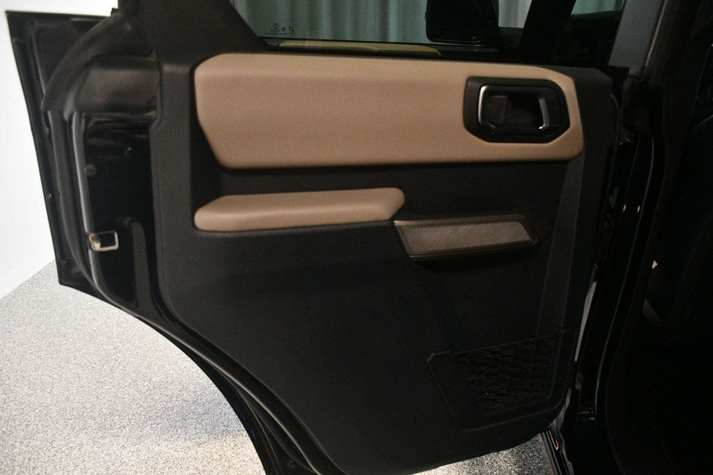 Ford Bronco photo 24