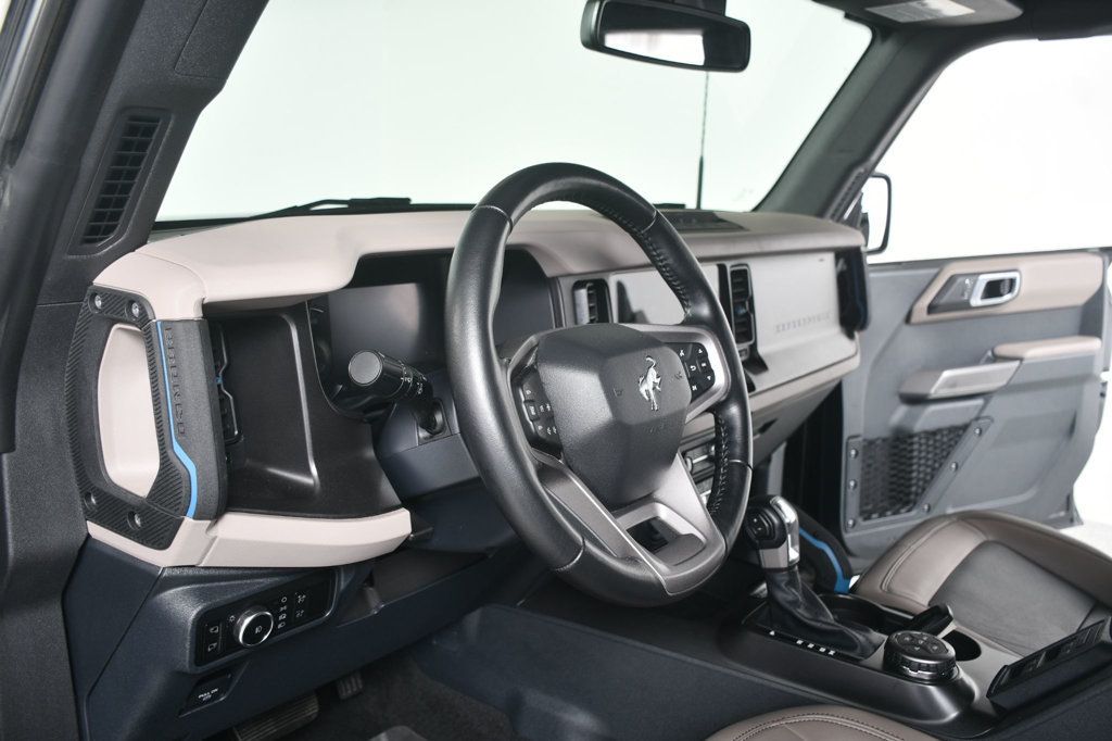 Ford Bronco photo 26
