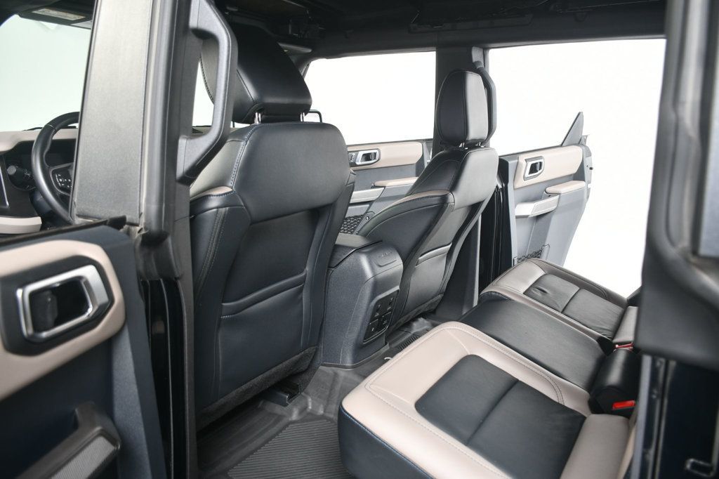 Ford Bronco photo 32