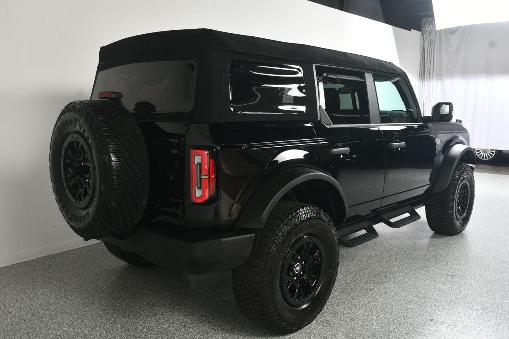 Ford Bronco photo 8