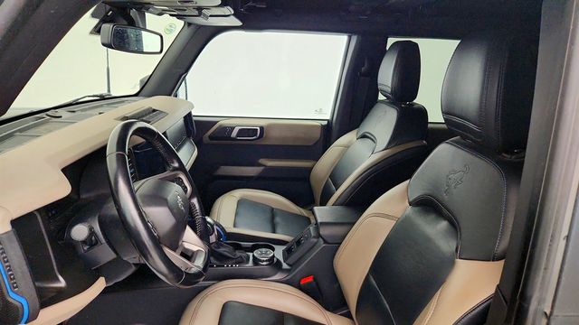 2023 Ford Bronco Wildtrak 4 Door Advanced 4x4 w/ Lux Pkg & Hard Top - 23057288 - 17