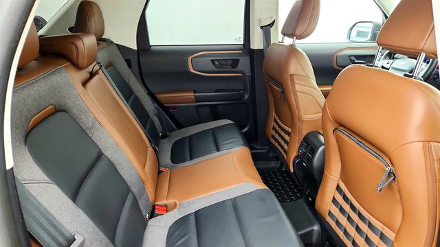 2023 Ford Bronco Sport Outer Banks 4x4 - 23035111 - 21
