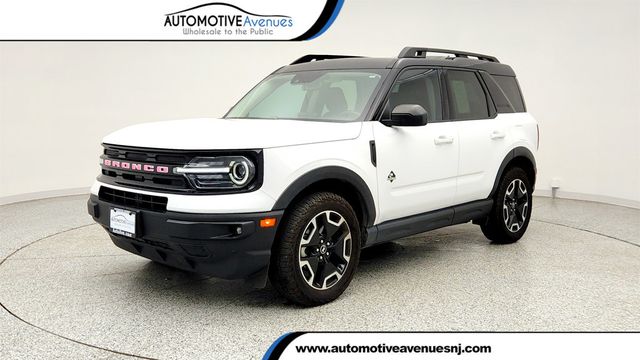 2023 Ford Bronco Sport Outer Banks 4x4 w/ Tech Package - 23017638 - 0