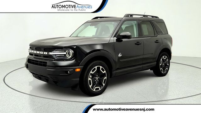 2023 Ford Bronco Sport Outer Banks 4x4 w/ Tech Package & Power Moonroof - 23029217 - 0