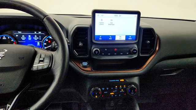 2023 Ford Bronco Sport Outer Banks 4x4 w/ Tech Package & Power Moonroof - 23029217 - 16