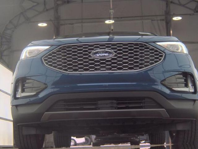 2023 Ford Edge SEL AWD - 23028131 - 2