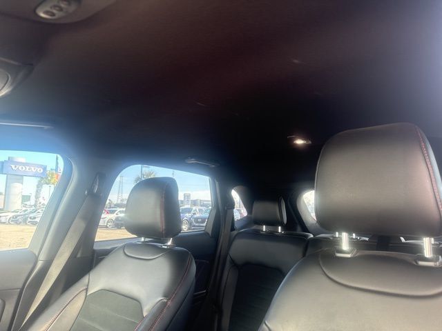 2023 Ford Edge ST Line - 22975995 - 13