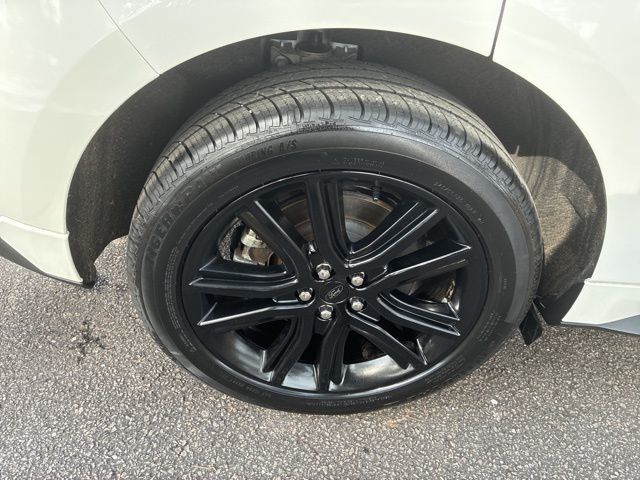 2023 Ford Edge ST Line - 22975995 - 14