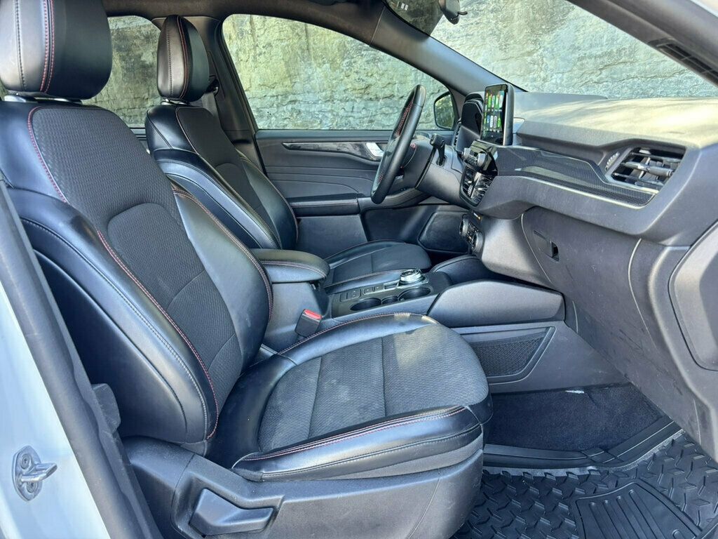 2023 Ford Escape 2023 Ford Escape ST-Line (2 OWNER) - 23094776 - 20