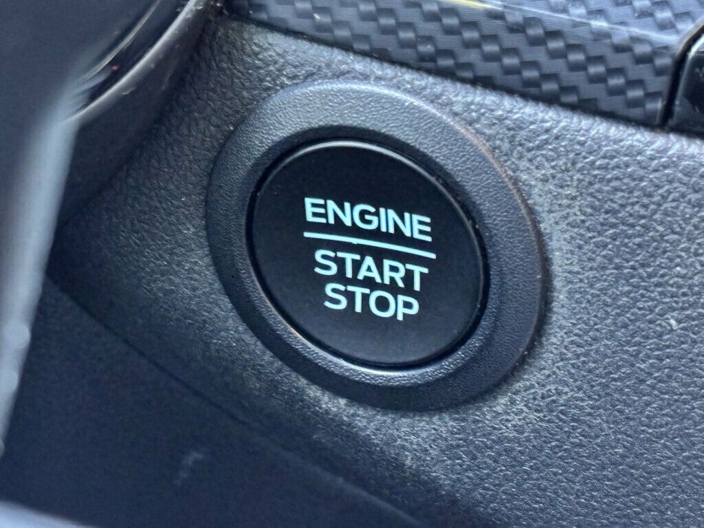 2023 Ford Escape 2023 Ford Escape ST-Line (2 OWNER) - 23094776 - 35