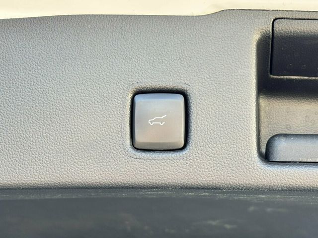 2023 Ford Escape 2023 Ford Escape ST-Line (2 OWNER) - 23094776 - 52