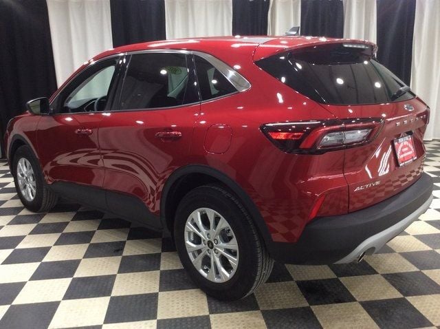 2023 Ford Escape Active photo 4