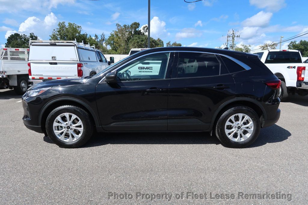 2023 Ford Escape Active photo 2