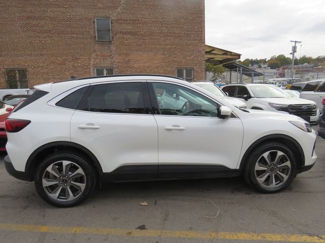 2023 Ford Escape Platinum AWD - 22940483 - 3