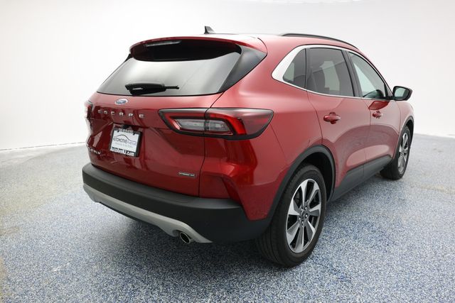 2023 Ford Escape Platinum AWD w/ Premium Technology Pkg & Panoramic Vista Roof - 22937458 - 2