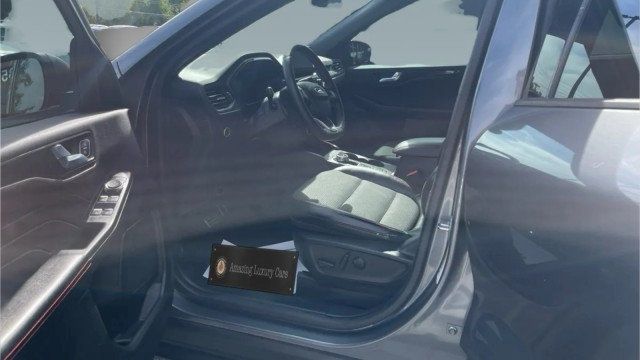 2023 Ford Escape ST-Line AWD - 23075407 - 12
