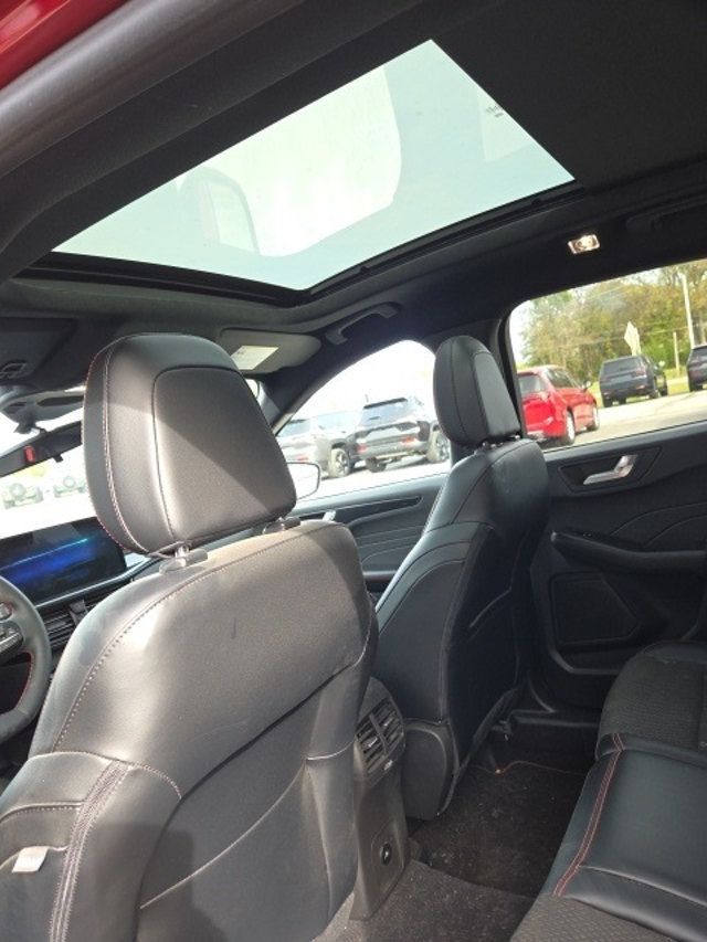 2023 Ford Escape ST-Line AWD - 22940260 - 10