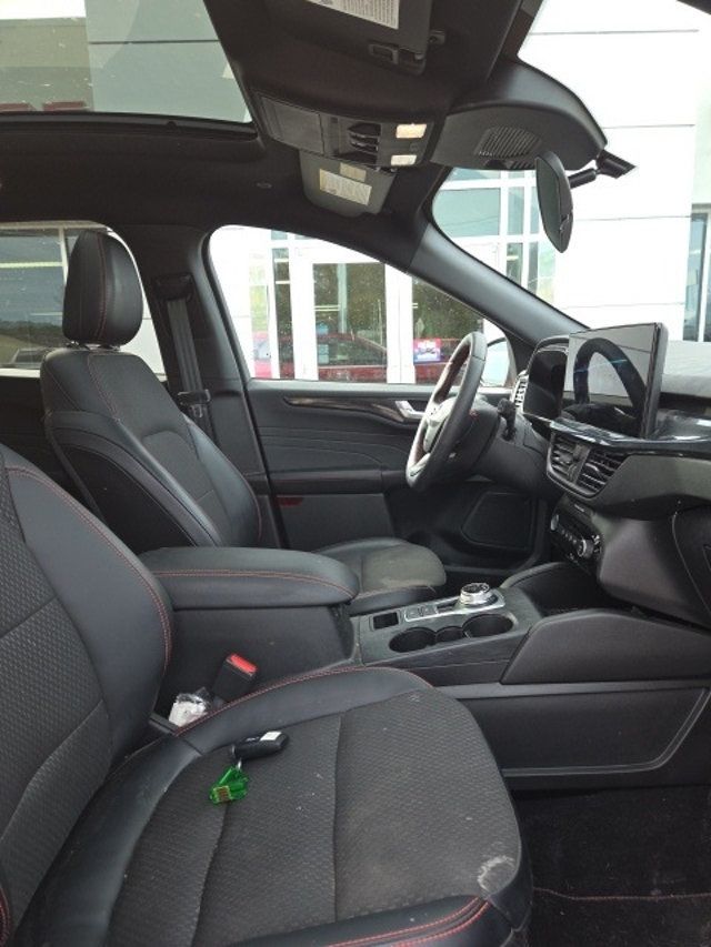 2023 Ford Escape ST-Line AWD - 22940260 - 11