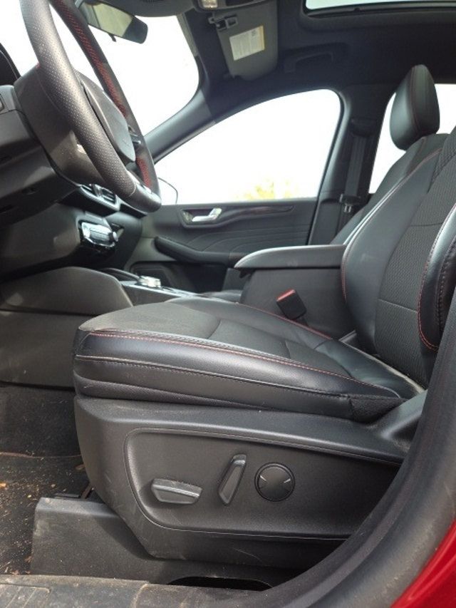 2023 Ford Escape ST-Line AWD - 22940260 - 7