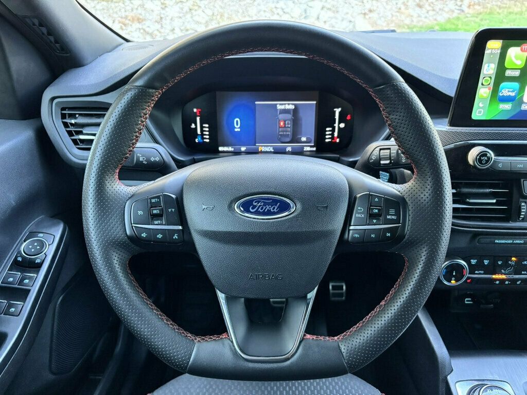 2023 Ford Escape ST-Line AWD - 23094776 - 31