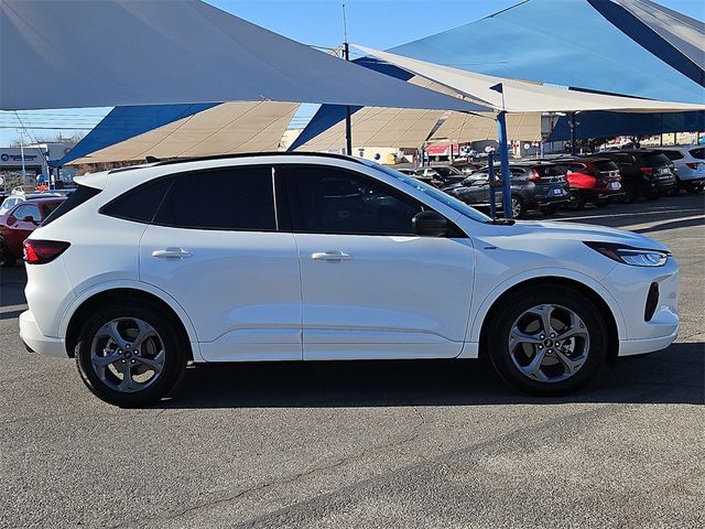 2023 Ford Escape ST-Line FWD - 22755907 - 4