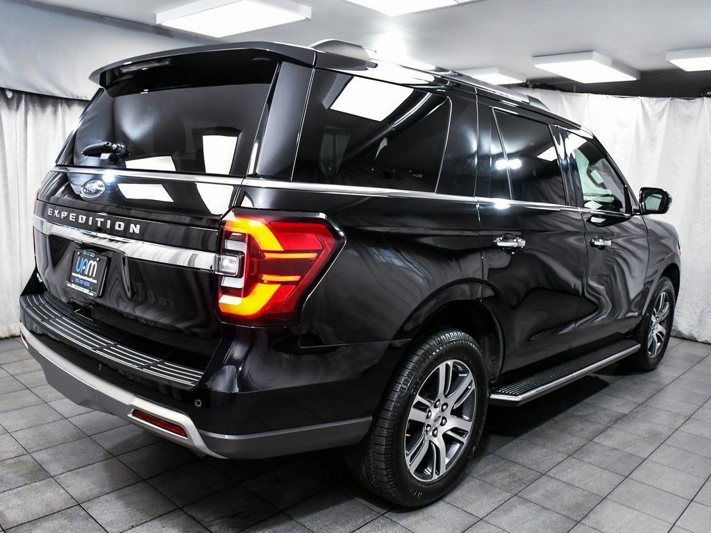 2023 Ford Expedition Limited photo 4