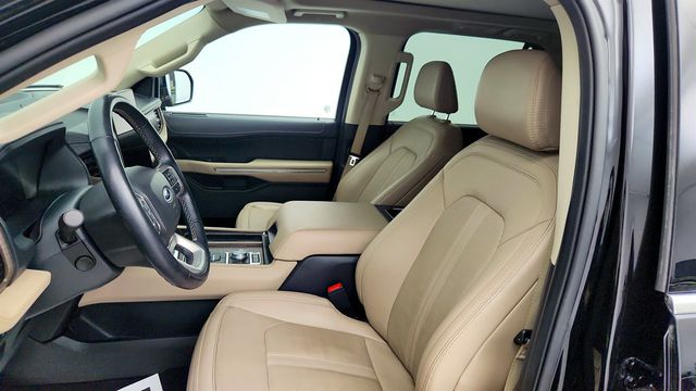 2023 Ford Expedition Limited 4x4 w/ Equipment 302A, HD Trailer Tow Pkg, 15.5'' Screen - 22986478 - 20