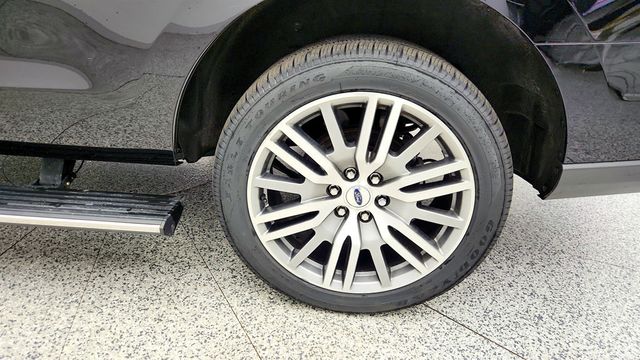 2023 Ford Expedition Limited 4x4 w/ Equipment 302A & Heavy-Duty Trailer Tow Package - 23014279 - 8