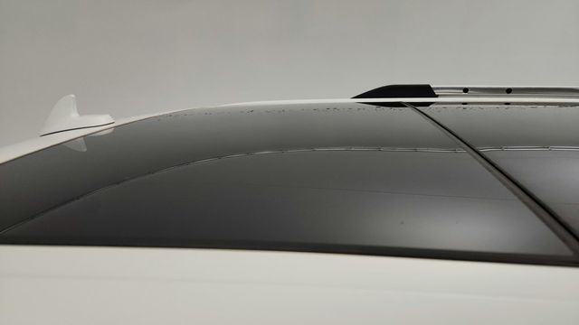 2023 Ford Expedition Limited 4x4 with Equip. 302A, HD Trailer Tow Pkg & 15.5'' Screen - 22955776 - 9