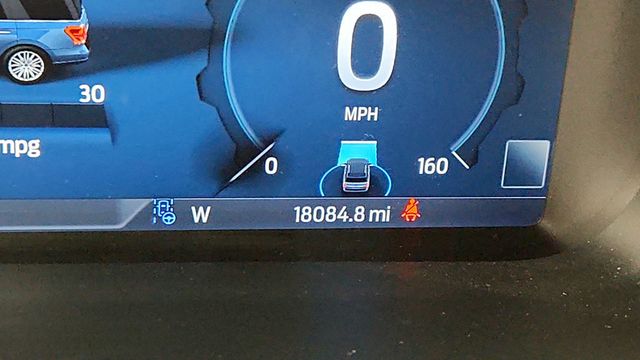 2023 Ford Expedition Limited 4x4 with Equip. 302A, HD Trailer Tow Pkg & 15.5'' Screen - 22955776 - 15