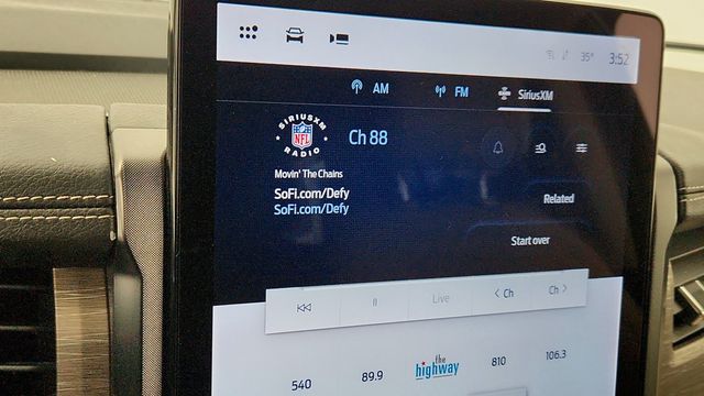 2023 Ford Expedition Limited 4x4 with Equip. 302A, HD Trailer Tow Pkg & 15.5'' Screen - 22955776 - 18