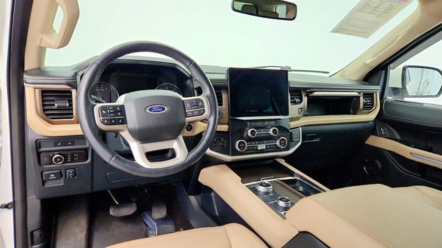 2023 Ford Expedition Limited 4x4 with Equipment 302A and HD Trailer Tow Package - 22972024 - 12