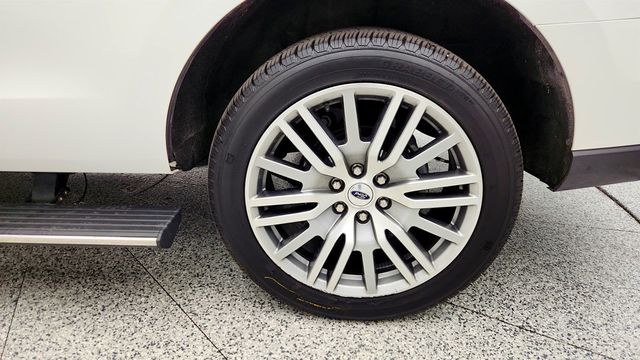 2023 Ford Expedition Limited 4x4 with Equipment 302A and HD Trailer Tow Package - 22972024 - 8